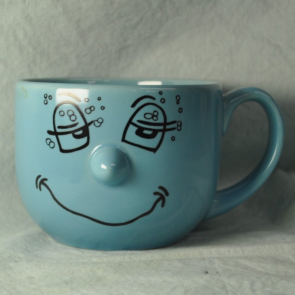 *BOGO mugs* 12 oz mug blue livingware collection goofy face (w1428)